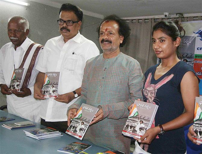 Mithali Raj (right) at a book launch in Hyderabad on 23th march 