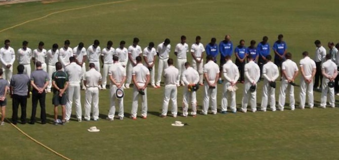 Cricketers wore black armbands 