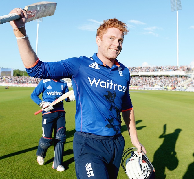  England's Jonathan Bairstow 