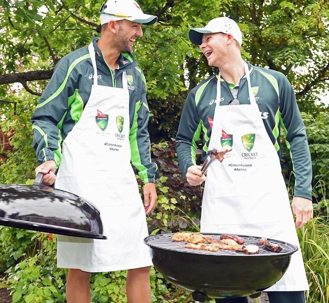 Nathan Lyon, left, and Steve Smith