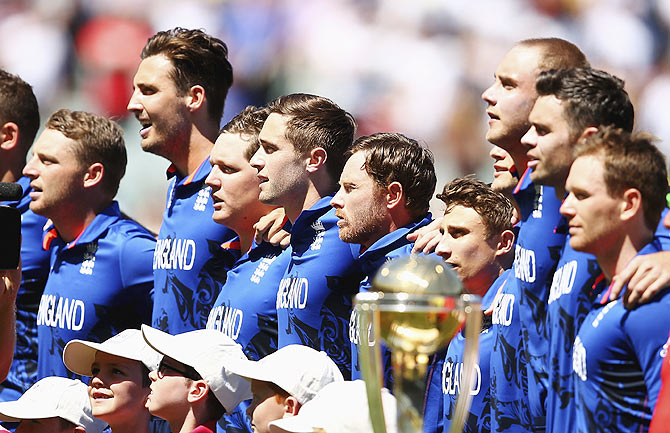 The England team sing the national anthem 