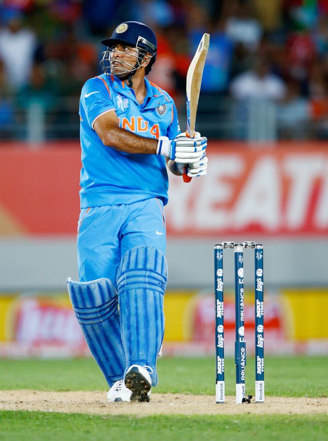 MS Dhoni of India hits the winning runs against Zimbabwe