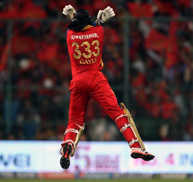 away jersey of rcb