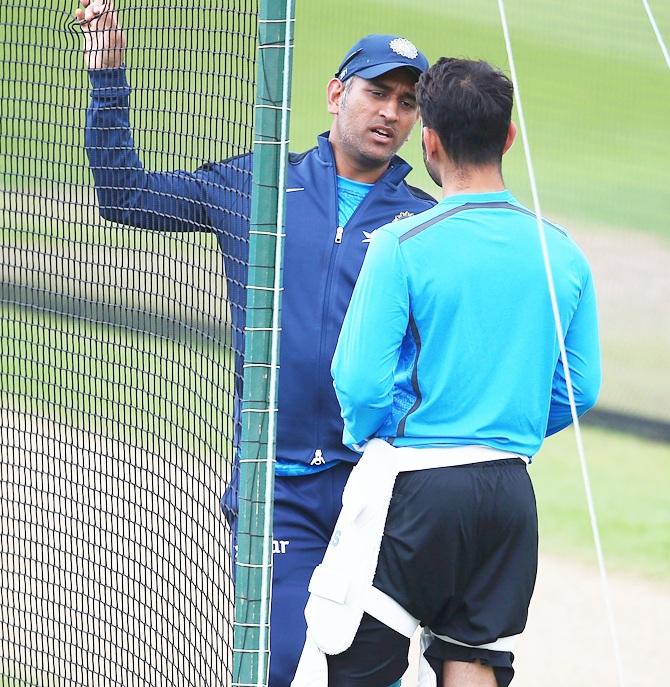 MS Dhoni with Virat Kohli