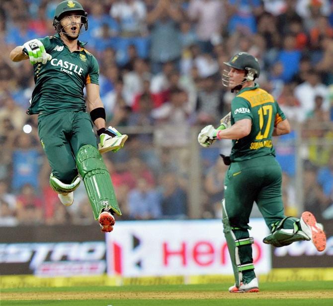 South Africa’s Faf du Plessis celebrates