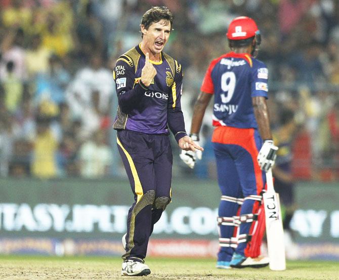 Kolkata Knight Riders' Brad Hogg celebrates a wicket