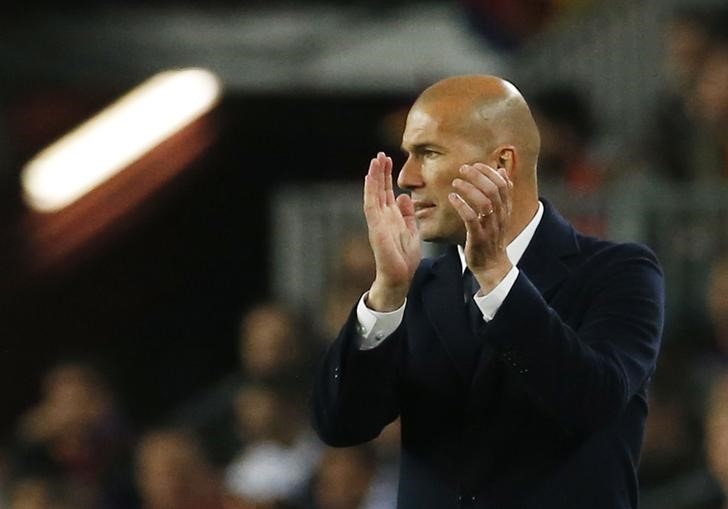 Zidane set to replace Solari at Madrid