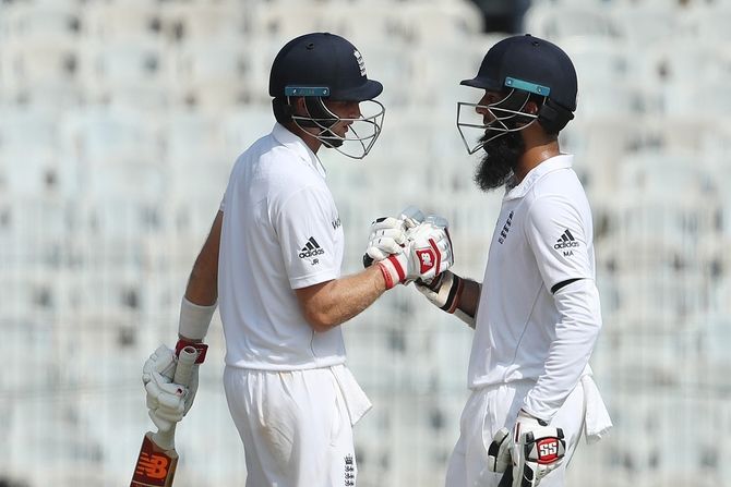 Joe Root and Moeen Ali did well to steady the ship after losing England lost two quick wickets in the first session of play on Day 1