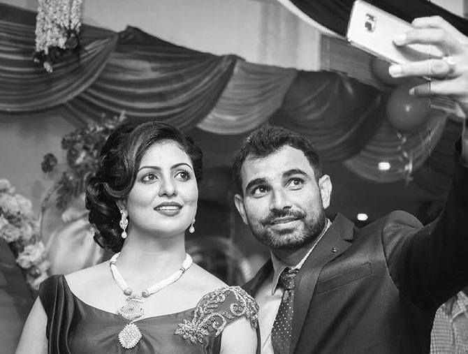 Mohammed Shami's picture with his wife on Facebook