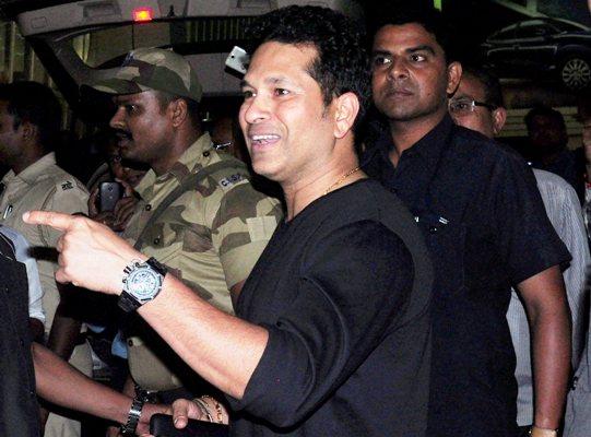 Sachin Tendulkar at Nagpur airport 