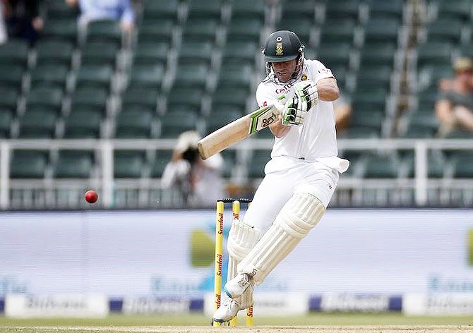 South Africa's AB de Villiers plays a shot during the third cricket Test match against England in Johannesburg