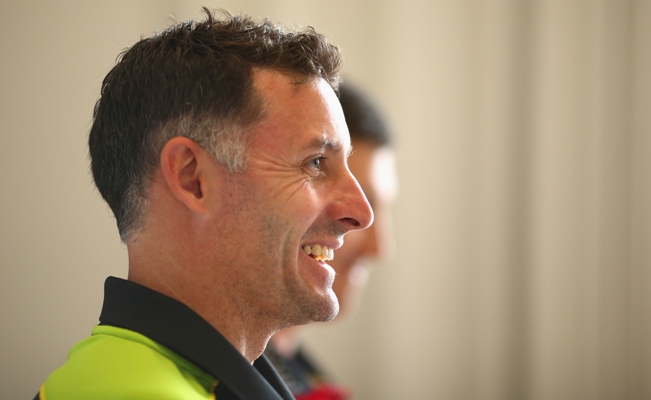 Mike Hussey speaks to the media 