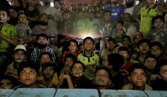 Pakistani fans