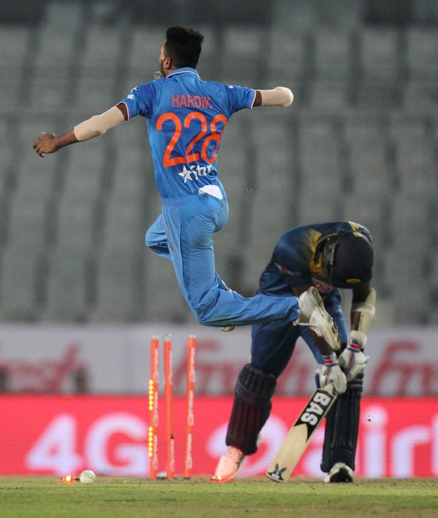 Indian all-rounder Hardik Pandya celebrates the wicket of Sri Lanka captain Angelo Mathews 