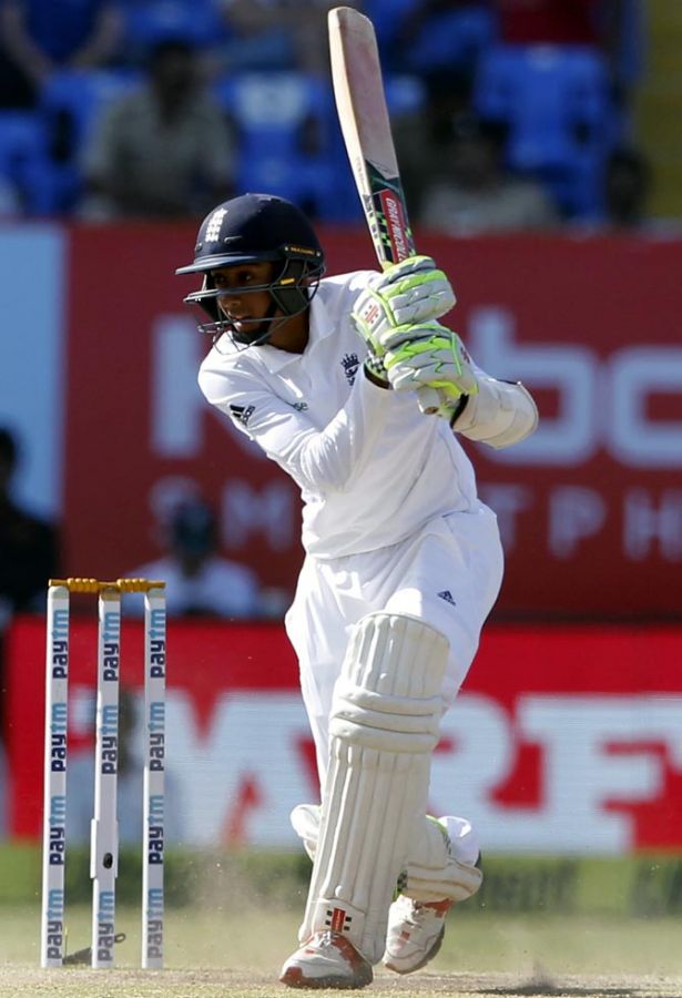 Haseeb Hameed bats during Day 5