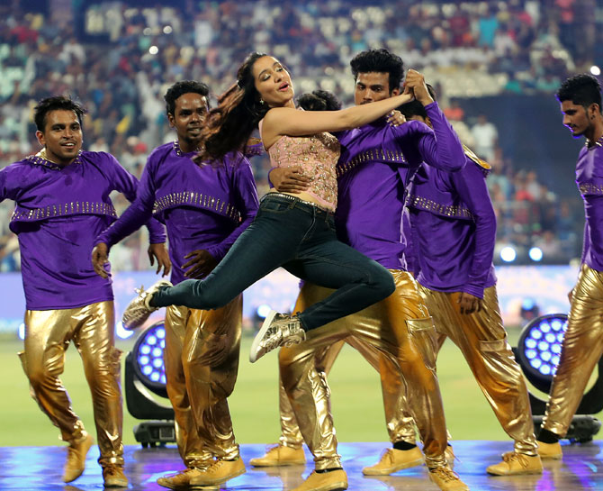 Bollywood actress Shraddha Kapoor danced to Bollywood numbers in a 19-minute opening ceremony to mark the start of the first Indian Premier League match of the season at Eden Gardens in Kolkata on Thursday, April 13