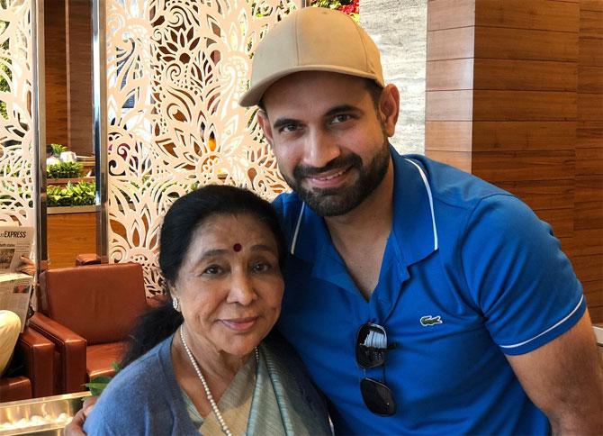 Asha Bhosle and Irfan Pathan greet each other warmly