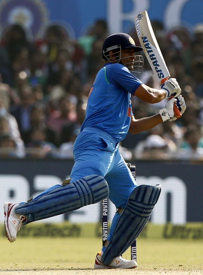 Mahendra Singh Dhoni