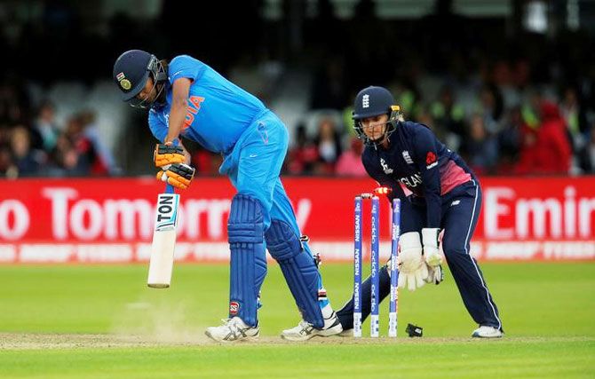 England's Anya Shrubsole bowls out India's Jhulan Goswami