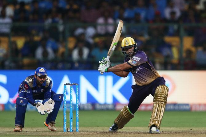 KKR's Ishank Jaggi bats