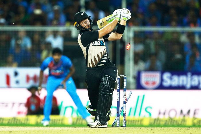 Martin Guptill is bowled by Bhuvneshwar Kumar