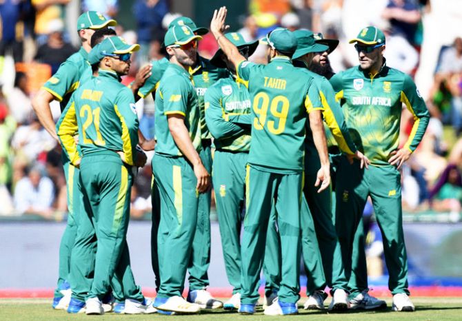 The Proteas celebrate a wicket during the 2nd Momentum ODI match against Bangladesh at Boland Park in Paarl, South Africa, on Wednesday