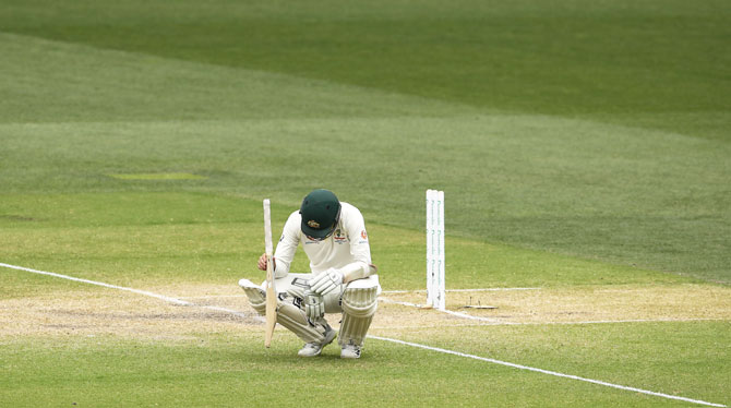 Paine hopes lower order fight can rub off on top batsmen
