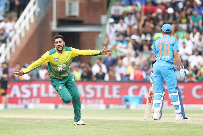 Tabraiz Shamsi celebrates after trapping Virat Kohli LBW