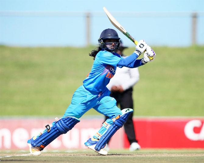 Senior batsman Mithali Raj made 62 to prop India's score