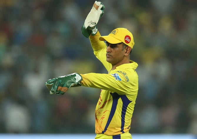'Fining Dhoni 50 per cent of match fee is kid gloving'