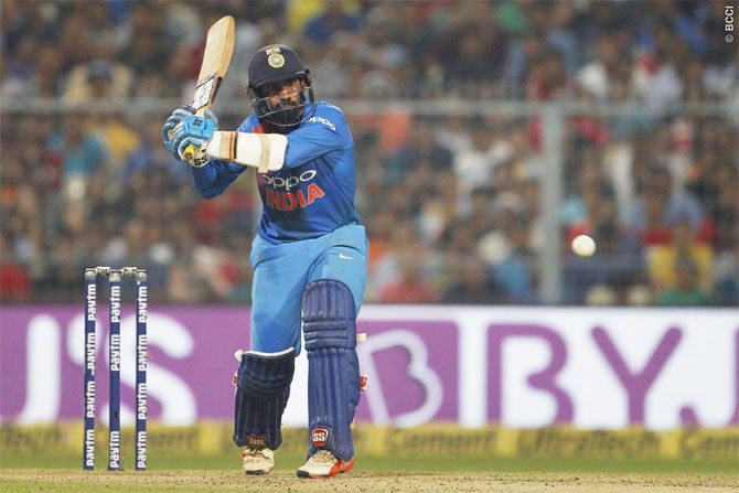 Dinesh Karthik top-scored for India with 31 runs off 34 balls