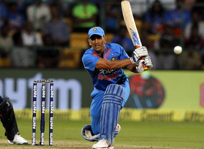 Mahendra Singh Dhoni