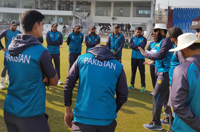 Misbah's Pak squad strong to face COVID-19 challenges