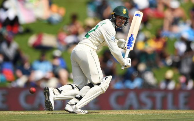 South Africa's Quinton de Kock struck a quickfire 64 off 69 balls in the 2nd session of play