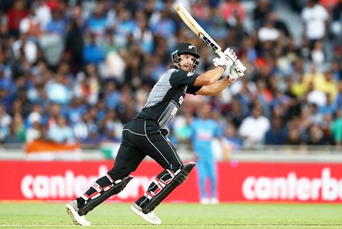 Colin de Grandhomme scored 50 off 28 balls in a counter-attacking knock