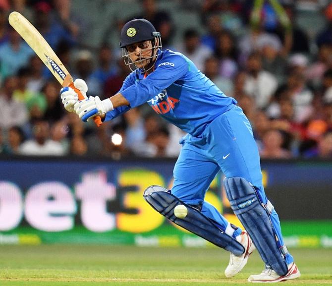 ms dhoni cricket