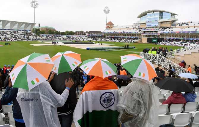 Team India fans