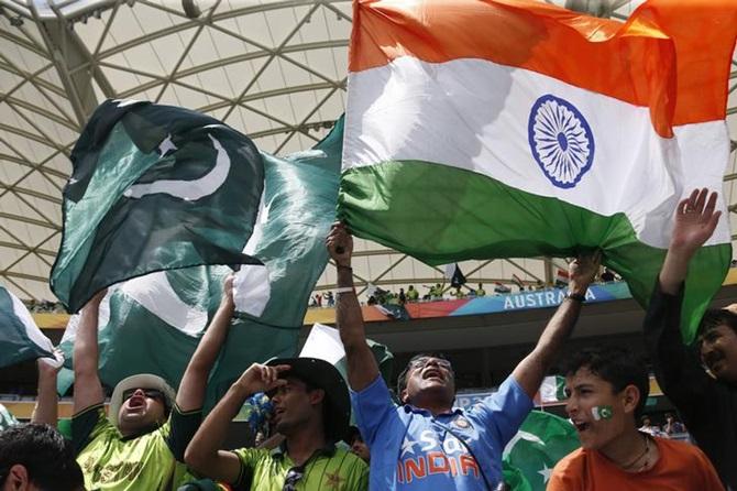 India, Pakistan fans