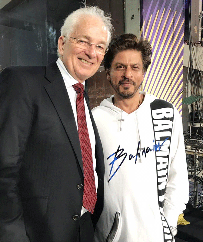 Former England batsman David Gower with Shah Rukh Khan