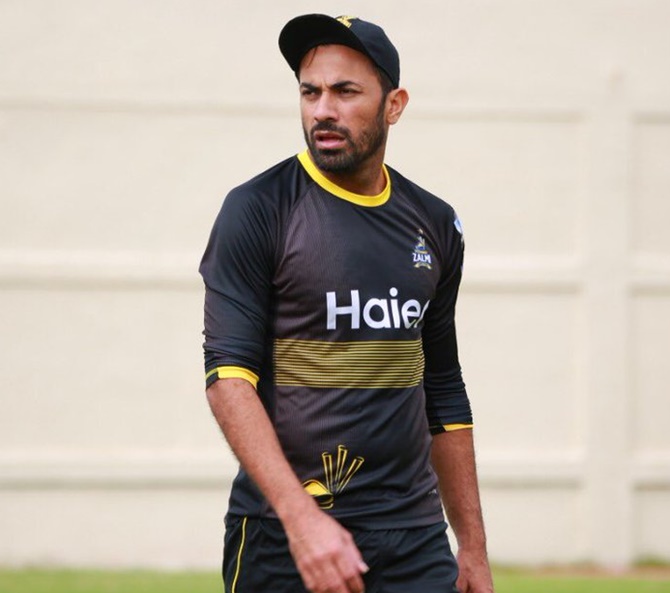 Misbah hints at Wahab's return to Test cricket