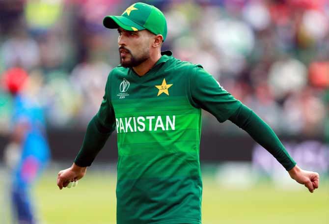 Controversial recall? Amir, Imad return to Pak squad - Rediff Cricket