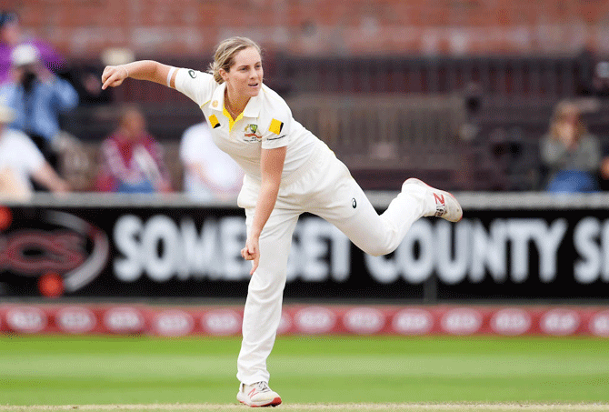Sophie Molineux is the latest Australian cricketer to step away from the game to focus on her mental health. Recently, several Australian male cricketers, including Glenn Maxwell, Nic Maddinson and Will Pucovski took breaks from the game
