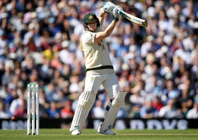 Smith defends another Australian batting no show