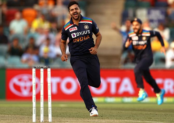 Shardul Thakur claimed figures of 3 for 54