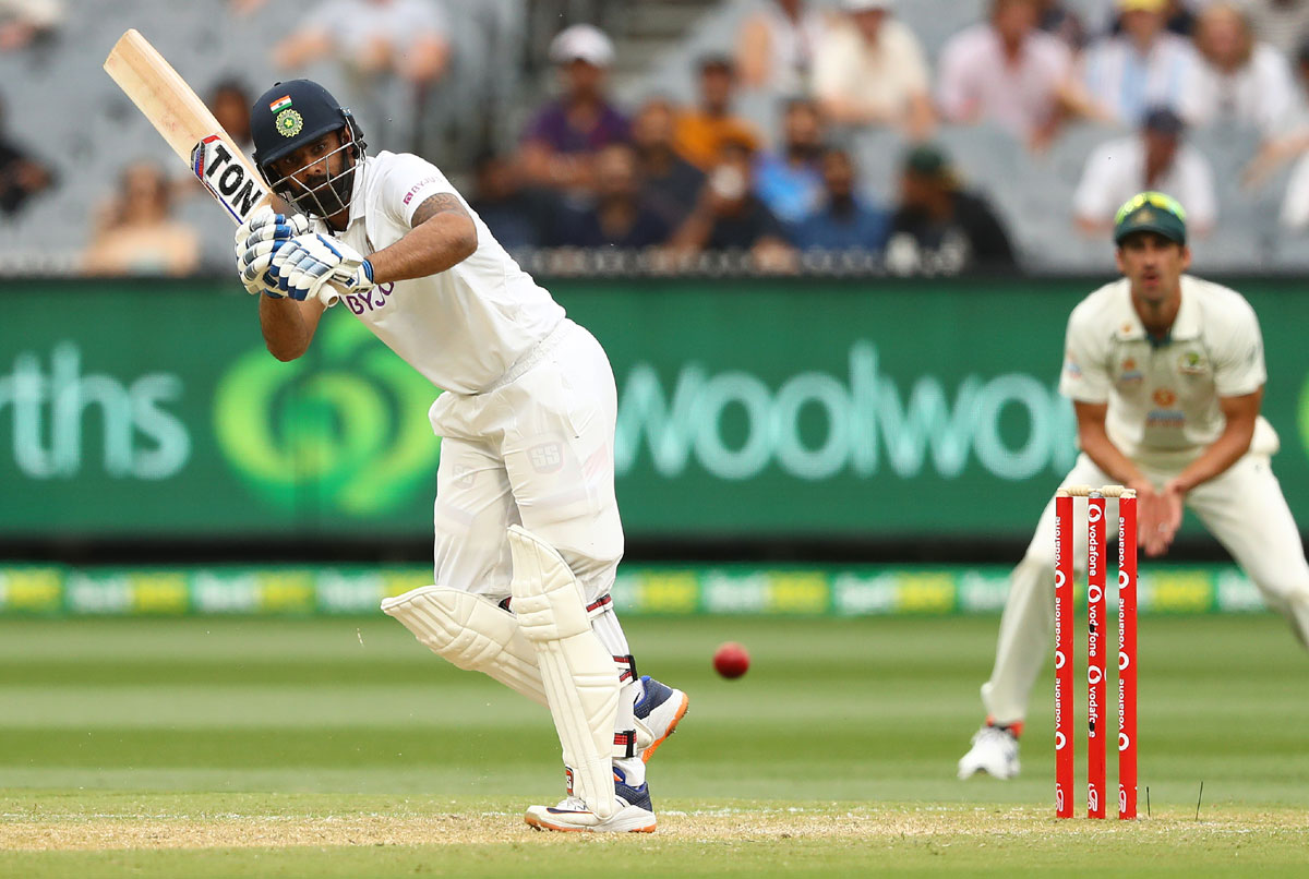 Hanuma Vihari bats during Day 2.