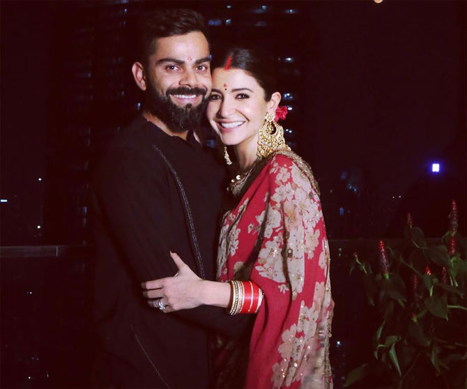 Watch  Anushka shares hilarious 'dinosaur' Kohli video on