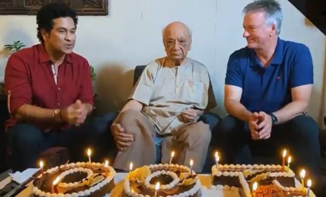 Sachin Tendulkar and Steve Waugh had visited Vasant Raiji on his 100th birthday on January 26