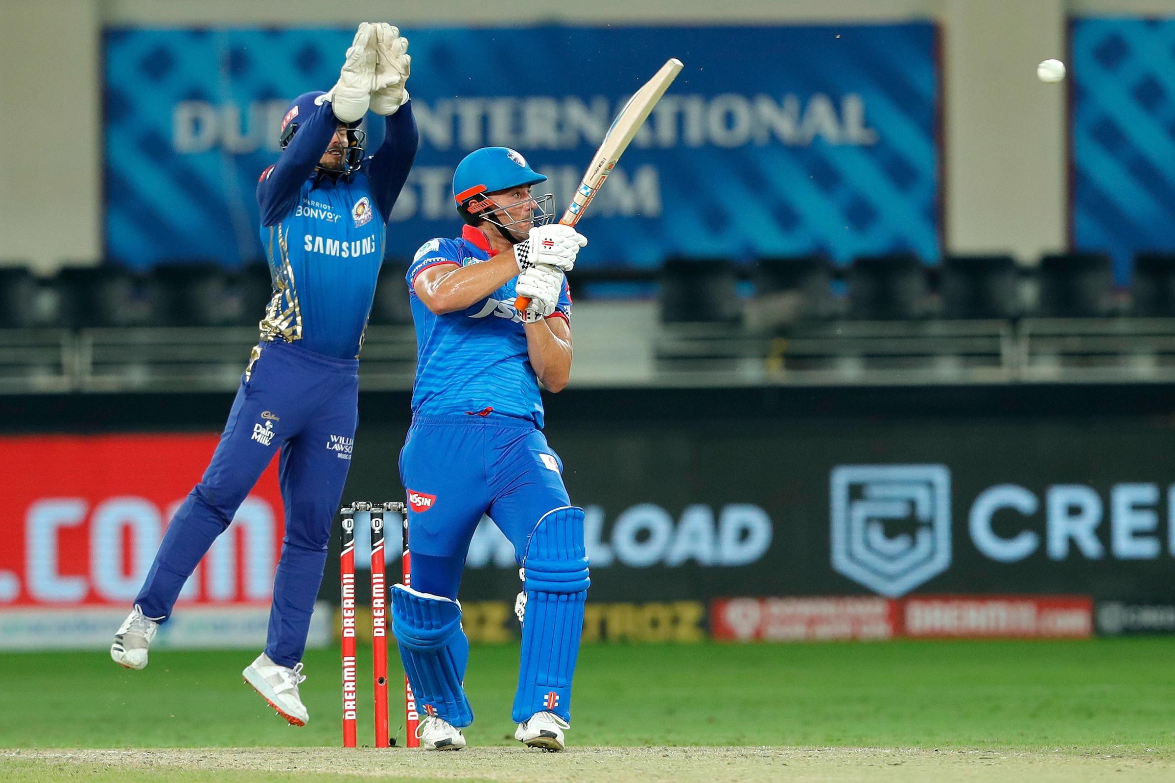 Marcus Stoinis sends the ball over the ropes during his 46-ball 65 