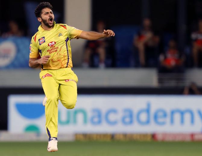 Shardul Thakur celebrates the wicket of AB de Villiers