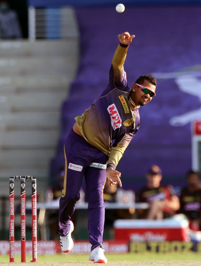 Sunil Narine bowls during the match against Kings XI Punjab in Abu Dhabi on Saturday